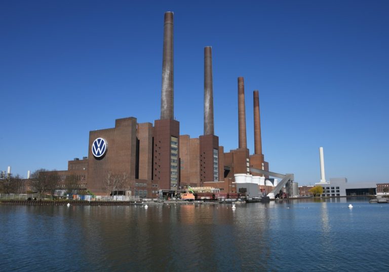 German Volkswagen Factories at Risk of Closure Amid Increasing Pressure from Asian Automakers