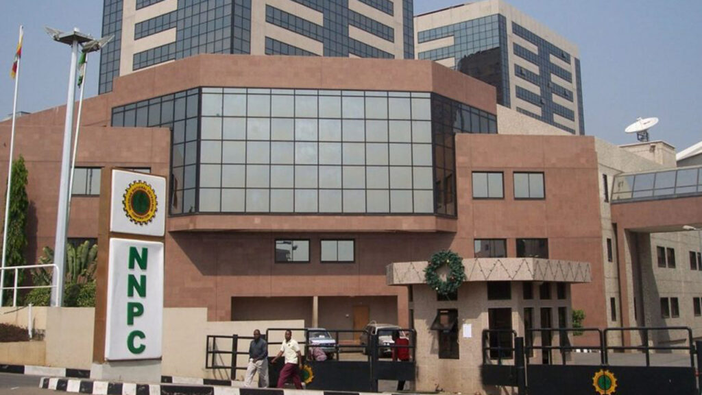 Nigeria’s Nnpc and Dangote Refinery Are in Discussions to Extend a Crude Oil Supply Agreement That is Based in Naira.