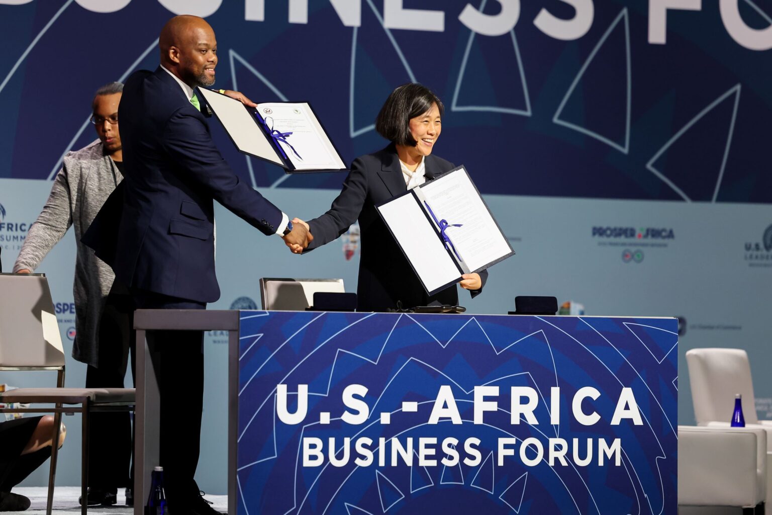 US Unveils Strategy to Boost Trade and Investment Ties with Africa