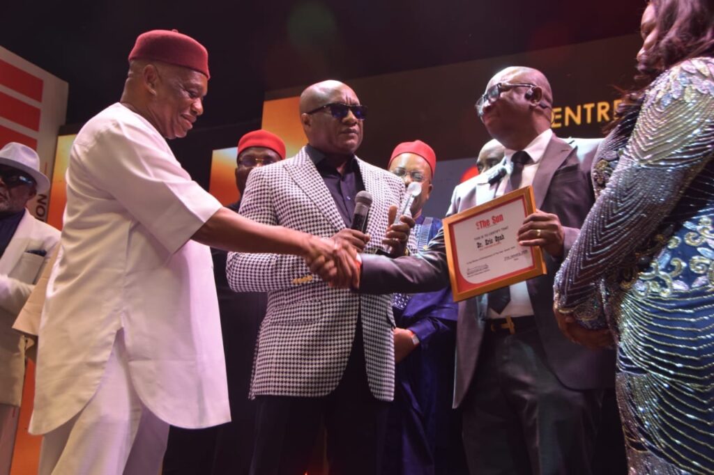 Celebrating Uncommon Achievers: The Sun Awards 2025 Honours Industrial Giants and Political Leaders