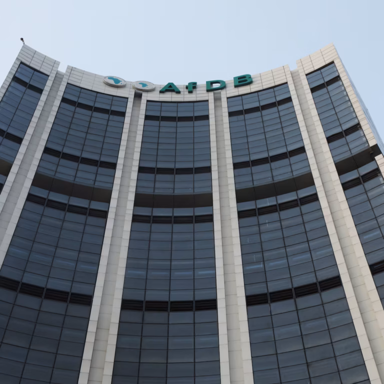 Nigeria Secures $200m AfDB Funding for 120,000km Fiber-Optic Expansion