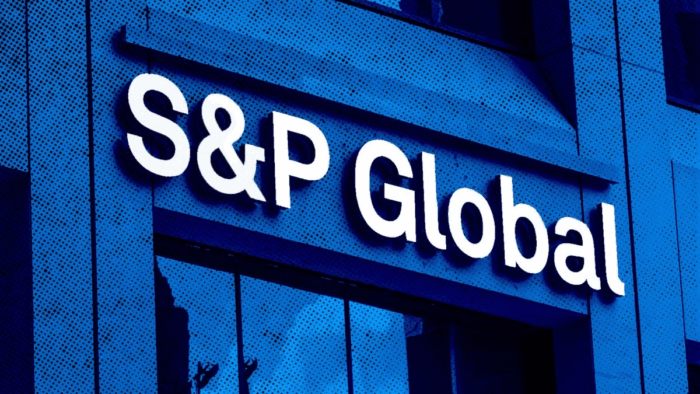 S&P Upgrades Nigeria to ‘B’ as Dangote Refinery Pushes FX Reserves to $50bn