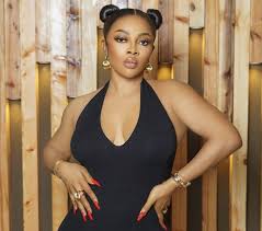 Toke Makinwa Beauty & Flutterwave Award Inaugural Glow Up Grant