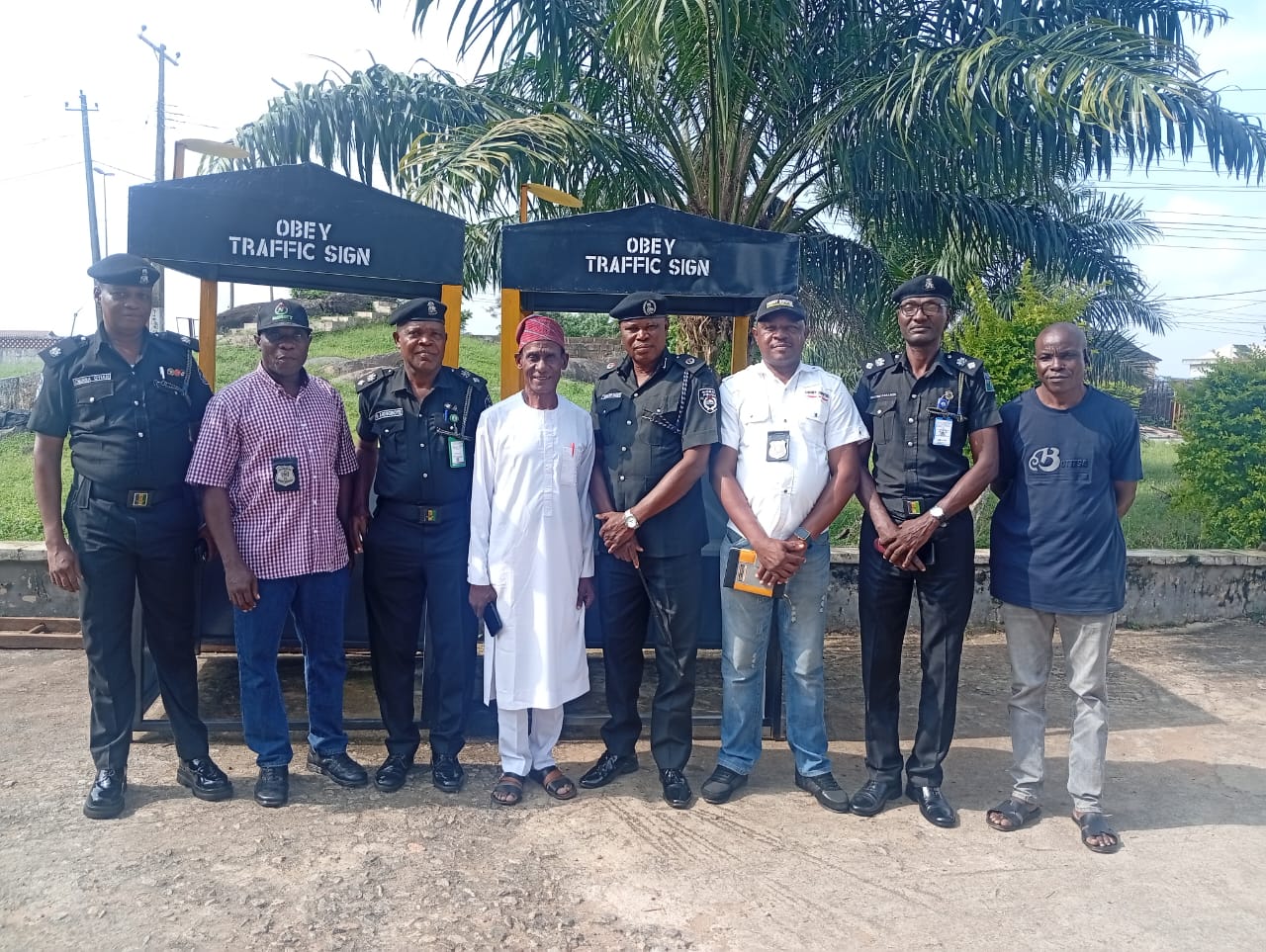 Sheriff Deputies Donates Traffic Control Stands to FUTA and Police Area Command, Akure